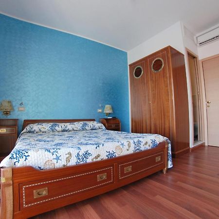 B&B Al Mare Porto San Giorgio Exteriör bild